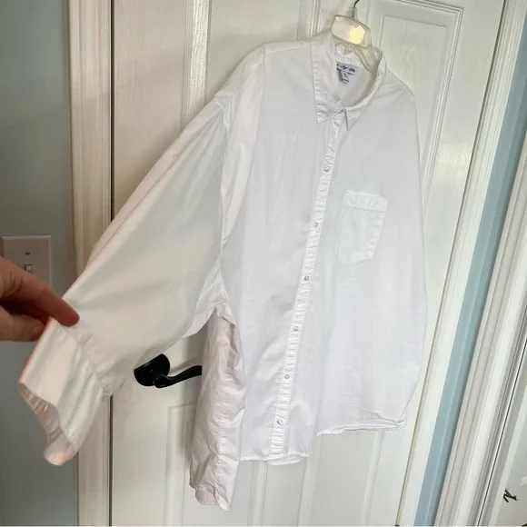 Old Navy Oversized Button-Down Boyfriend Shirt XXL White Casual Office Coverup - Picture 4 of 10